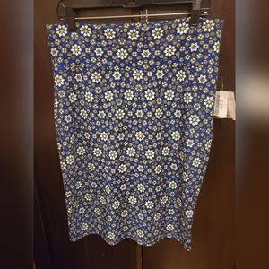 LuLaRoe Cassie New With tags Size XL